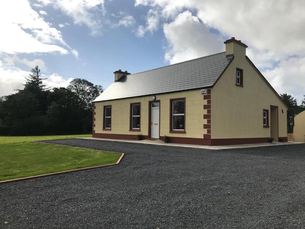 Joes Cottage Droíchead an Chláir Buitenkant foto